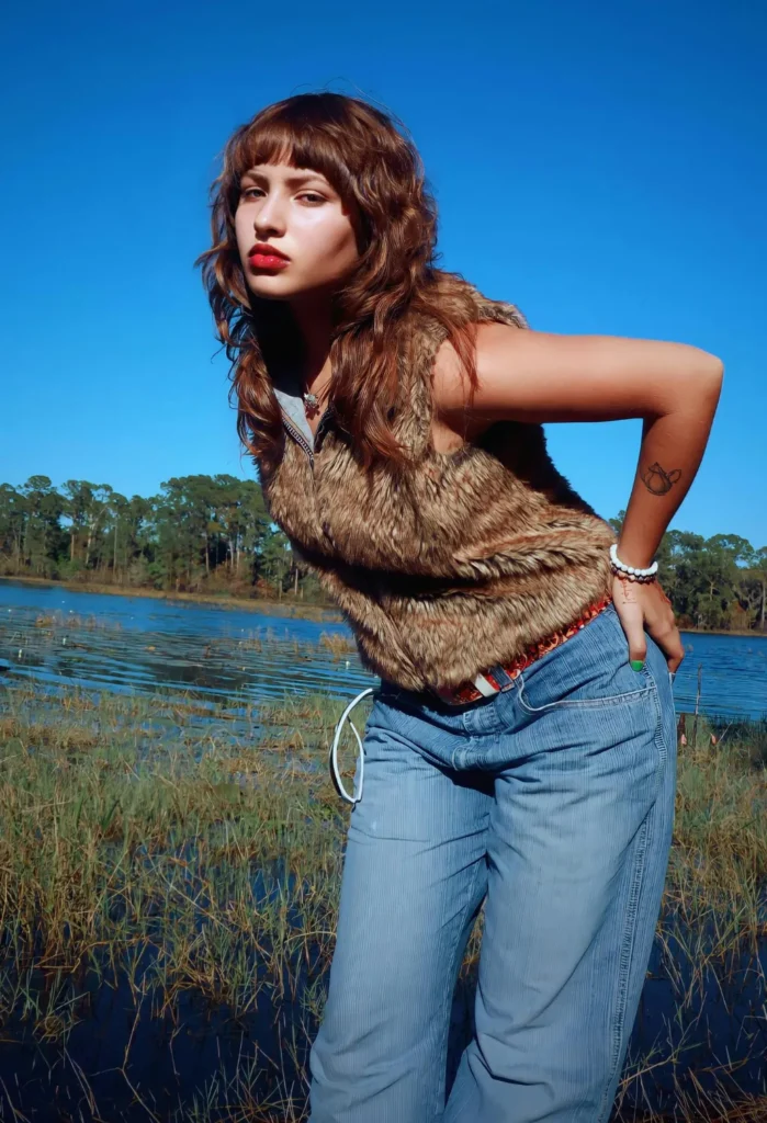 short fur vest over your baggy jeans
